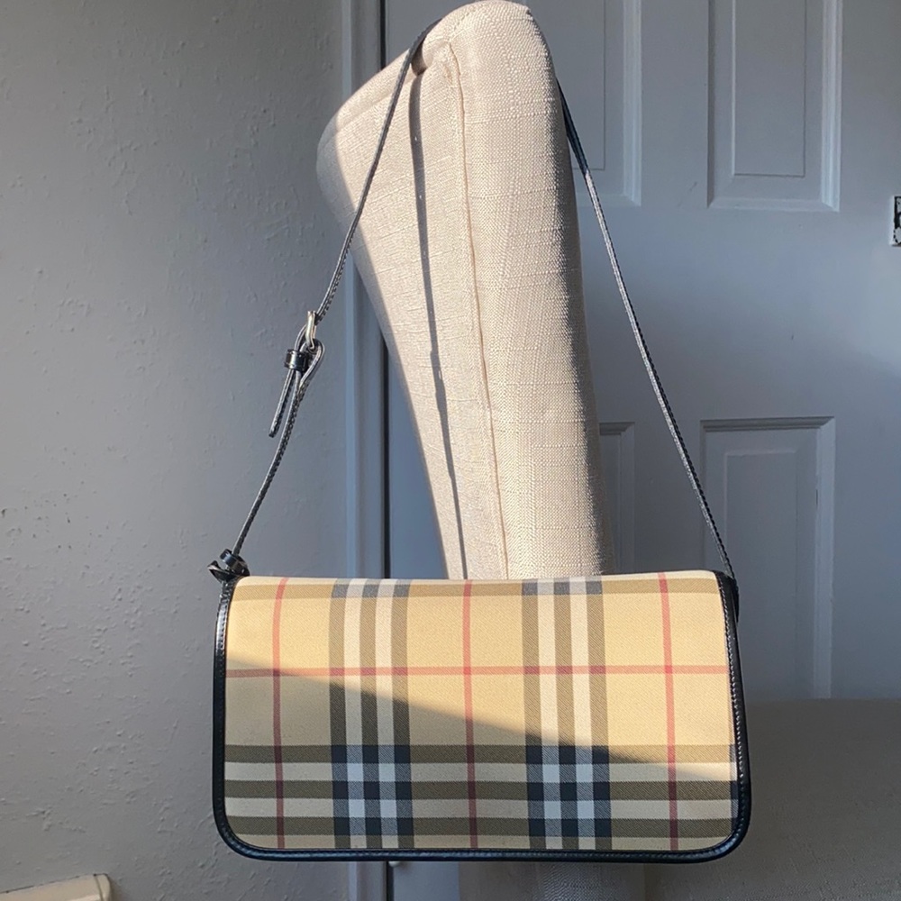 Burberry bag Authentic